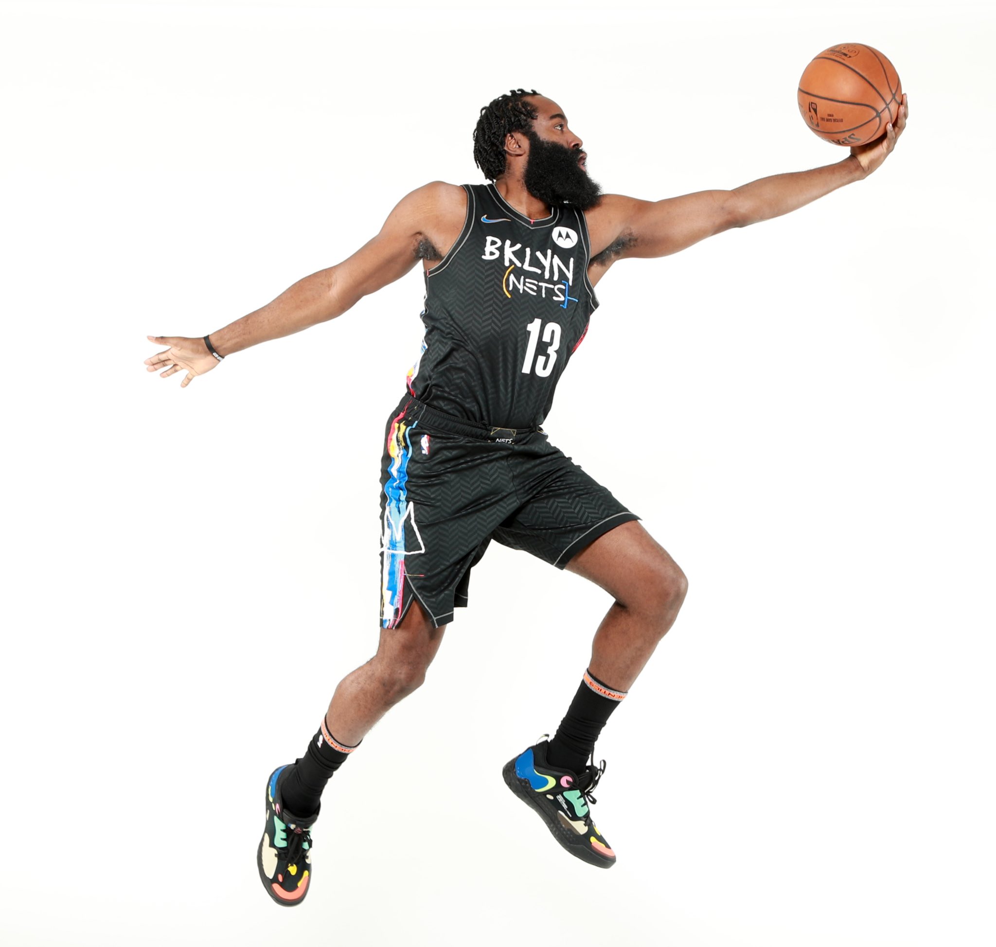 球队完全把节奏掌握在自己手里（球队牢牢掌控比赛节奏）