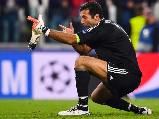 切尔西半场被反超，英格兰球队欧战首次被阿塞拜疆球队打入2球（切尔西半场遭逆转，阿塞拜疆球队欧战首次对英格兰球队攻入两球）