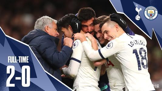 意甲三分制时代以来，米兰前14轮拿超过30分最终都排名前三（自意甲实行三分制以来，米兰前14轮积分超30分的赛季最终全部跻身前三）