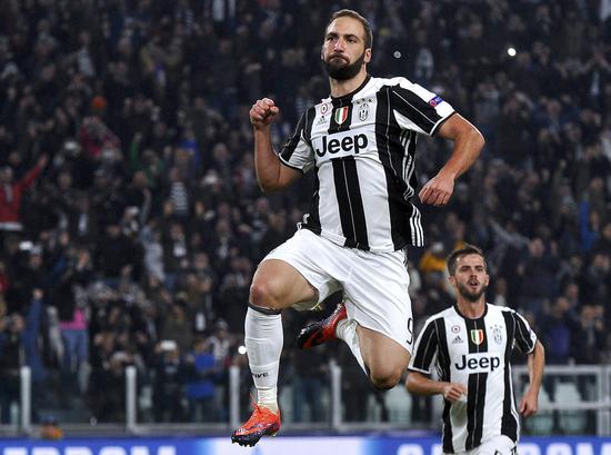 半场战报：比萨0-0克雷莫内塞（半场简报：比萨与克雷莫内塞战成0-0）