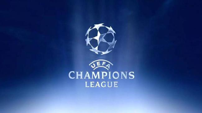 拜仁连续大胜状态恐怖（拜仁火力全开，连场横扫展现统治力）