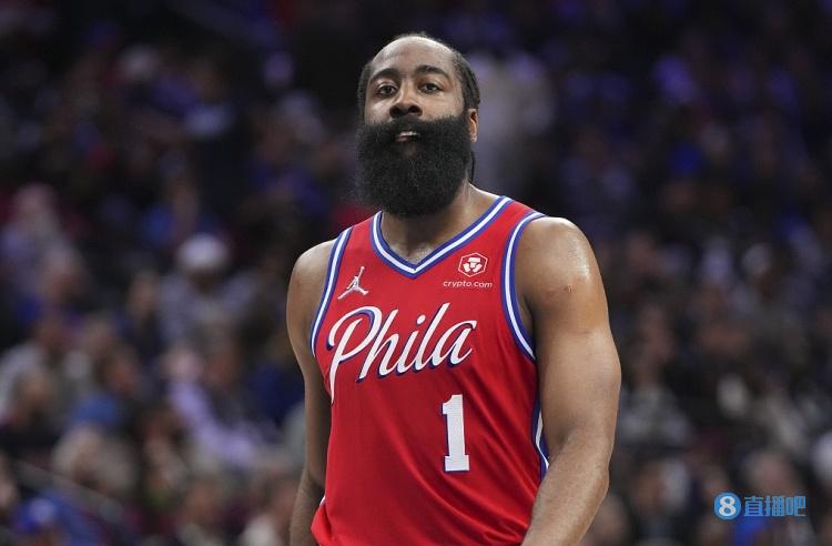 NBA常规赛焦点战精彩瞬间（NBA常规赛焦点对决高光集锦）