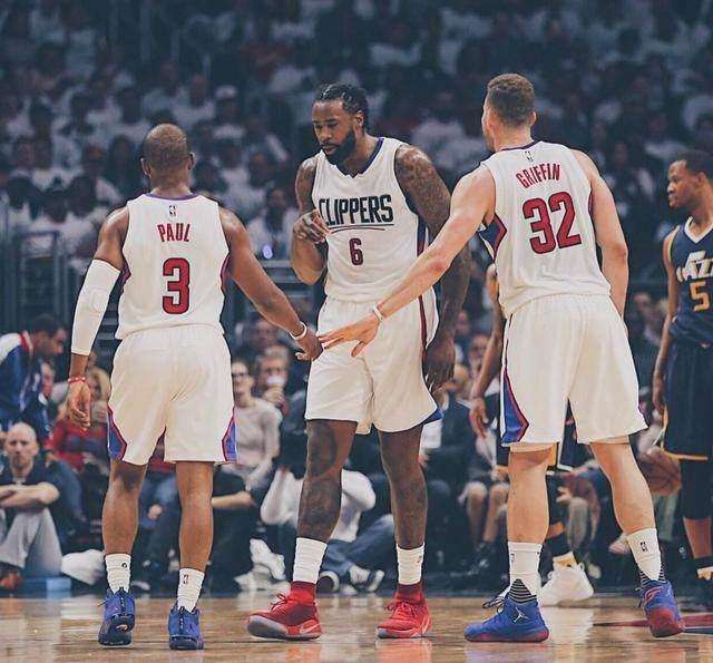 意甲第13轮纪律报告：阿莱格里对裁判出言不逊染红被停赛一场（意甲第13轮纪律通报：阿莱格里因对裁判言语不当吃红牌，禁赛一场）