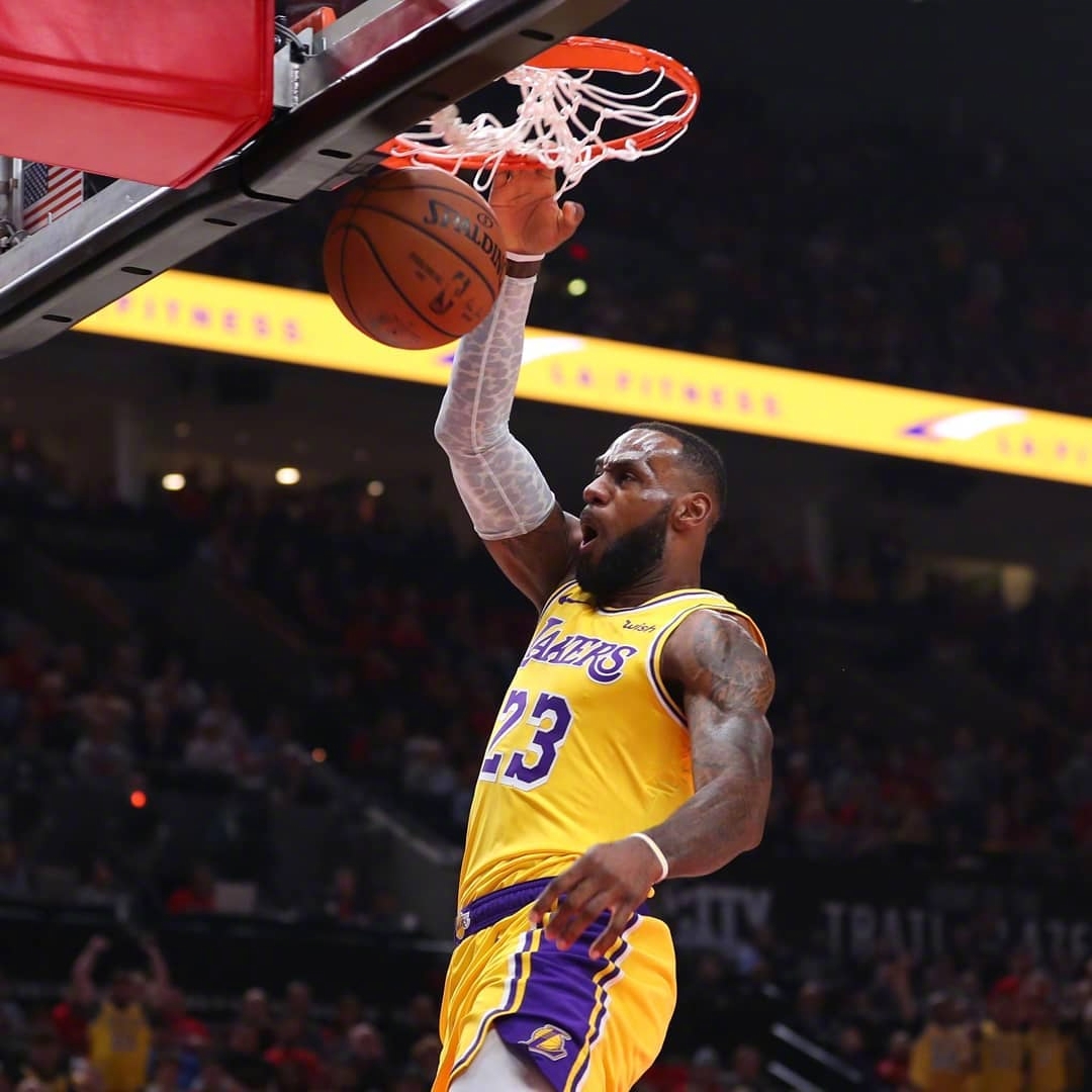 皇马主帅还没过关！2天后西甲非胜不可，输球或走人，2巨星能救他（皇马教头危机未解！48小时后联赛唯有取胜，若败恐下课，两大巨星能否力挽狂澜）