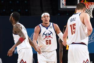 沙特主场气势惊人（沙特主场声势逼人）